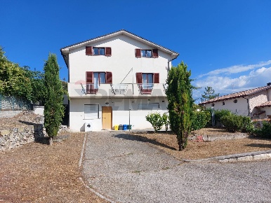 Foto Appartamento in Via Caduti di Via Fani, Poggio Picenze di 50 m²
