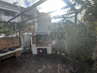 Foto Villa a schiera a Casier Dosson di 200 m² con 8 locali in vendita