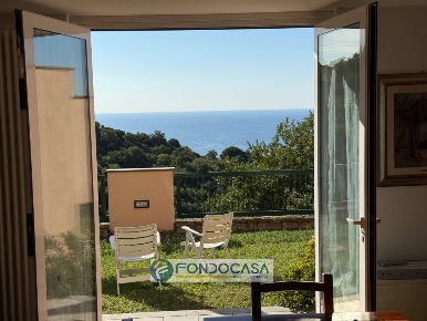 Foto Villa unifamiliare in Via Alla Strà, Savona Oltreletimbro, Santa Rita