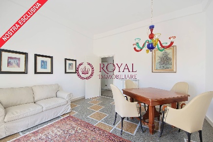 Foto Appartamento in Via Maggi, Livorno Cisternone di 95 m² con 3 locali