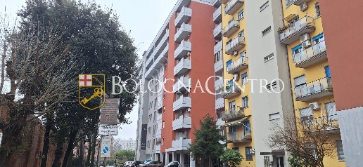 Foto Appartamento in Via Ferrarese, Bologna Bolognina di 46 m² con 1 locali