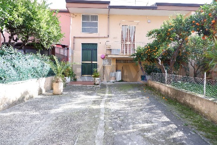Foto Casa indipendente in Vico Terzo di Via Iovara 7, Casagiove di 200 m²