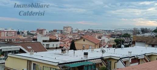 Foto Villa a schiera a Grottammare Centro di 269 m² con 8 locali in vendita