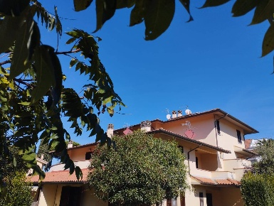 Foto Appartamento in Via delle pinete, Pontedera di 80 m² con 4 locali