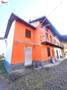 Foto Villa a schiera in Via Umberto 67, Vigliano Biellese di 70 m²