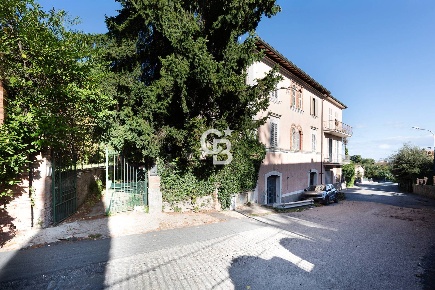 Foto Appartamento in Via Paternocchio, Montefiascone Centro di 135 m²