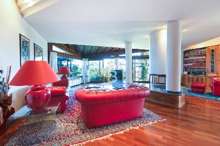 Foto Villa unifamiliare in Via dei Tirreni 17, Sutri Colle Diana di 220 m²