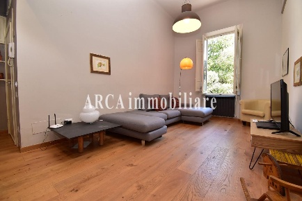 Foto Appartamento a Pietrasanta di 105 m² con 4 locali in vendita