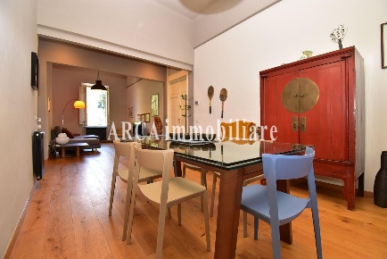 Foto Appartamento a Pietrasanta di 105 m² con 4 locali in vendita