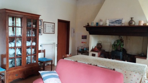 Foto Villa unifamiliare a Capraia e Limite Limite di 265 m² con 8 locali