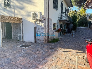 Foto Appartamento a Montignoso Cinquale di 50 m² con 2 locali in vendita
