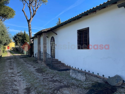 casa indipendente in vendita a Roma in zona Tor Vergata/Torrenova