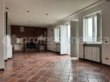 Foto Capannone industriale in Via Zona Industriale 999, Sessano del Molise