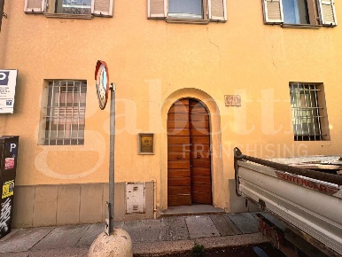 Foto Casa indipendente in Via Trebbiola 27, Piacenza di 252 m² con 6 locali