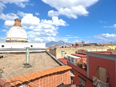 Foto Appartamento in Via Salvator Rosa 78, Napoli Museo di 100 m²