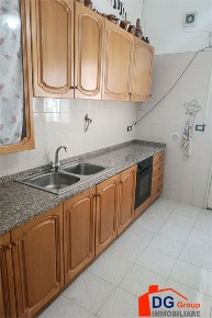 Foto Casa indipendente a Alcamo Centro di 150 m² con 7 locali in vendita