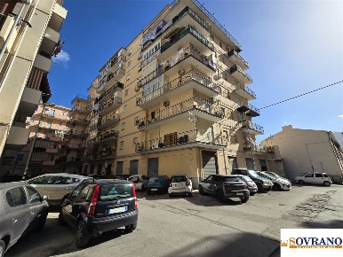 Foto Appartamento a Palermo Oreto - Perez di 110 m² con 4 locali in vendita