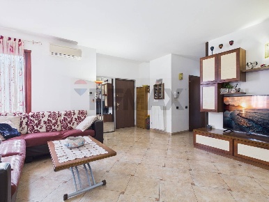 Foto Villa unifamiliare in Corso Novara 78, Vigevano Corso Novara, Stadio