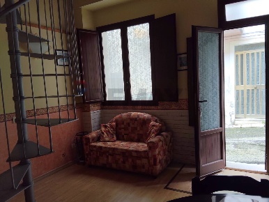Foto Casa indipendente in Via Belle 41, Ragusa Centro di 36 m² con 2 locali