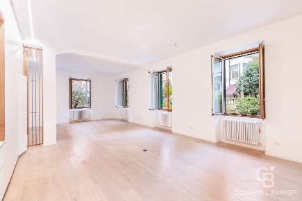 Foto Appartamento in Via Montevideo, Roma Pinciano - Villa Ada di 200 m²