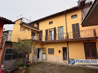 Foto Appartamento a Capriolo di 148 m² con 4 locali in vendita