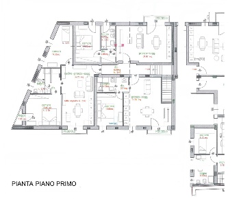 Foto Appartamento a Castelcucco Centro con 10 locali in vendita