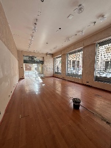 Foto Locale commerciale a Livorno Via Grande - Piazza della Repubblica