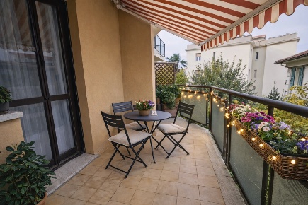 Foto Appartamento in Via Isonzo, Ancona Adriatico di 70 m² con 4 locali