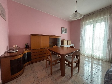 Foto Appartamento in Enrico Fermi 19, Olgiate Comasco Centro di 78 m²