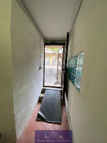 Foto Magazzino in Via Garibaldi, Bagno a Ripoli Antella di 58 m² in vendita