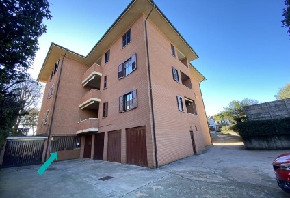 Foto Magazzino a Cesate di 85 m² con 1 locali in vendita