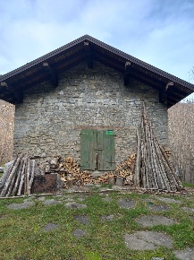 Foto Villa bifamiliare a Pievepelago di 84 m² con 2 locali in vendita