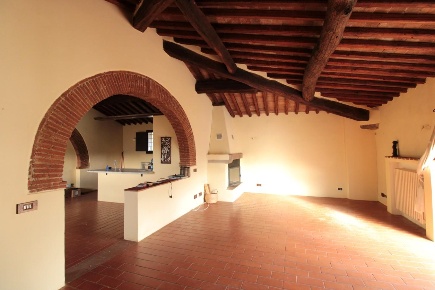 Foto Appartamento a Calcinaia di 180 m² con 7 locali in vendita