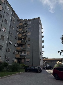 Foto Appartamento a Trezzano sul Naviglio di 92 m² con 3 locali in vendita