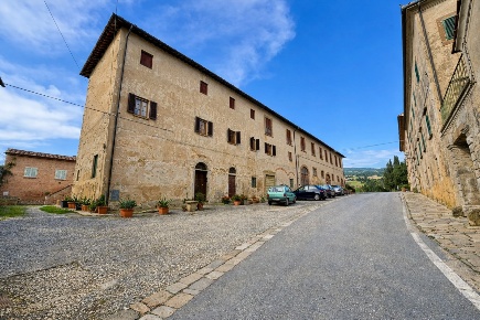 Foto Appartamento a Peccioli di 251 m² con 11 locali in vendita