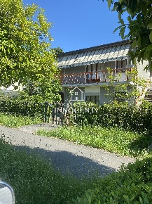 Foto Appartamento a Massa Romagnano di 115 m² con 5 locali in vendita