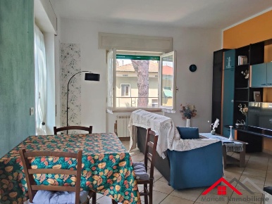 Foto Appartamento a Pisa San Francesco di 80 m² con 4 locali in vendita