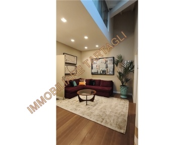 Foto Appartamento in PIAZZA DEL TIRATOIO 1, Firenze San Frediano di 150 m²