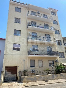 Foto Appartamento in Via CAMPANIA 164, Oristano Centro di 143 m² in vendita