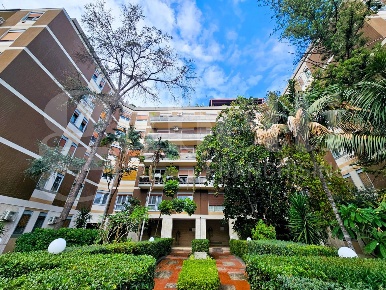 Foto Appartamento in Viale Regina Margherita 65, Messina di 90 m²