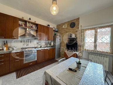 Foto Appartamento in Via Aldo Moro 63, Marino Frattocchie di 62 m²