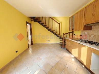Foto Casa indipendente in Via borgoferro 18, Novi di Modena di 79 m²
