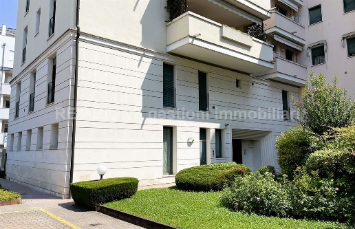 appartamento in vendita a Vicenza in zona San Bortolo/San Paolo