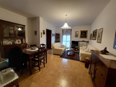 Foto Appartamento a Rezzato di 90 m² con 3 locali in vendita