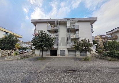 Foto Magazzino in Via Palermo 37, Castrolibero Andreotta di 46 m²