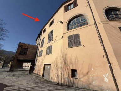 Foto Appartamento in VIA FILZI 34, Fabriano Centro di 197 m² con 8 locali