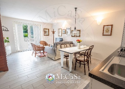 Foto Appartamento in Via Dei Pioppi, Pisa Tirrenia di 80 m² con 4 locali