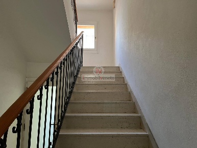 Foto Appartamento in VIA ROMA 52, Lonigo Centro di 188 m² con 7 locali