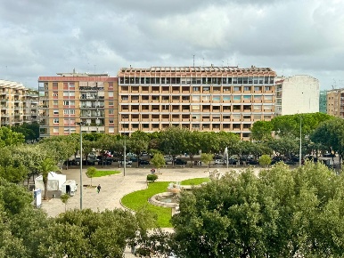 Foto Appartamento in Piazza Giuseppe Mazzini 72, Lecce Mazzini di 200 m²
