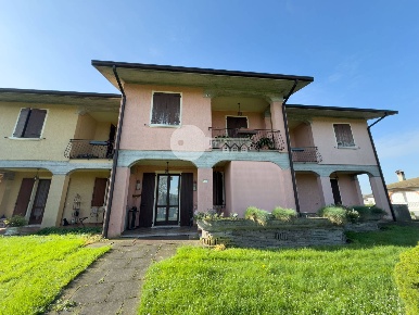 Foto Villa a schiera in cascina carlotti 33, Gottolengo di 180 m²